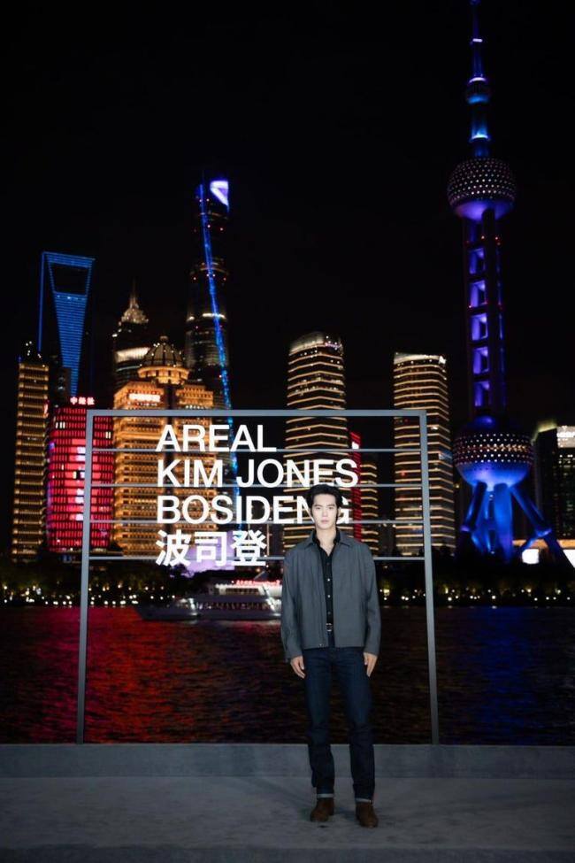 波司登集邮国际顶流设计师 探索时尚新边界