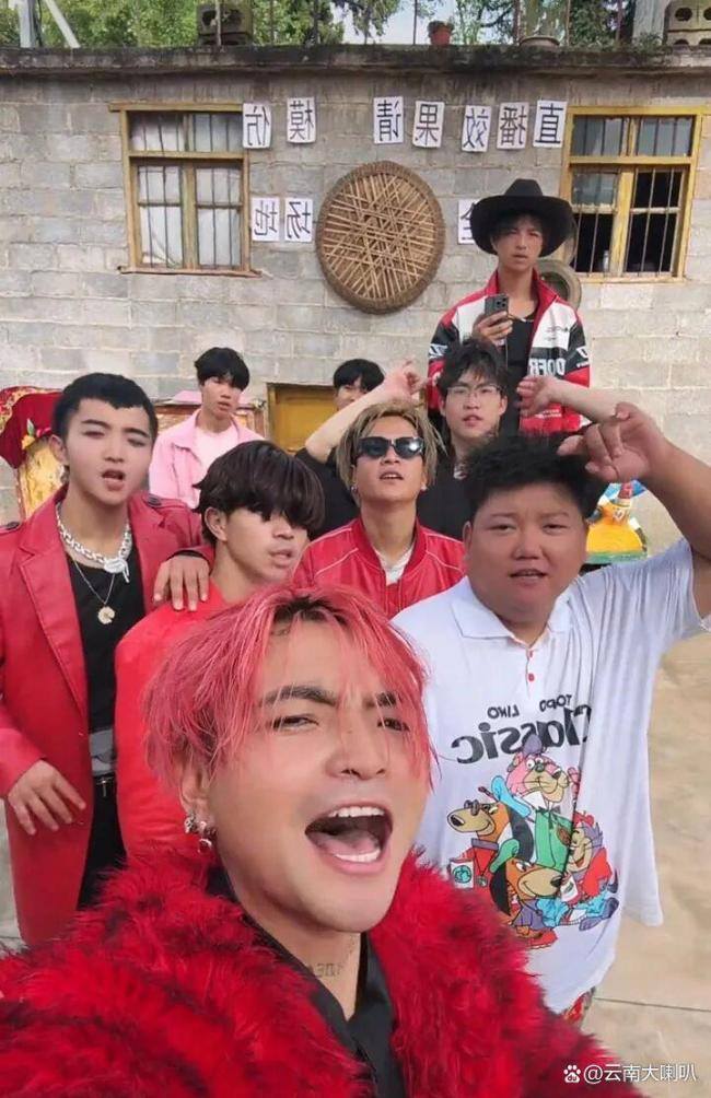 乡村复刻版BigBang走红 草根音乐梦燃爆网络