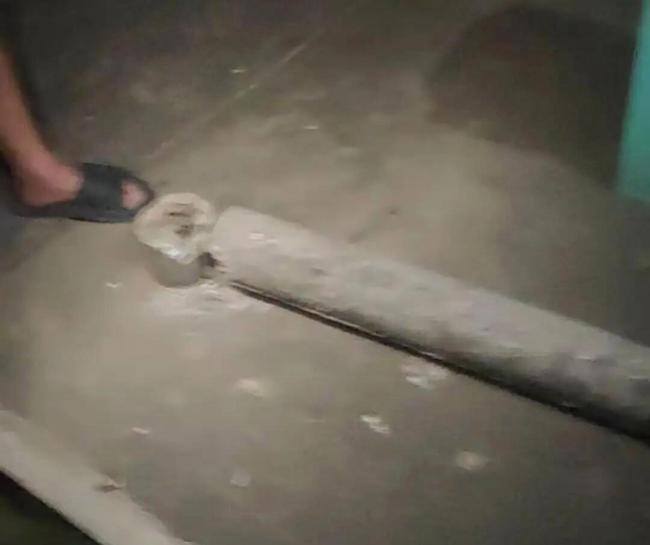 官方通报女童被水泥杆砸中身亡 家属安抚与调查并行