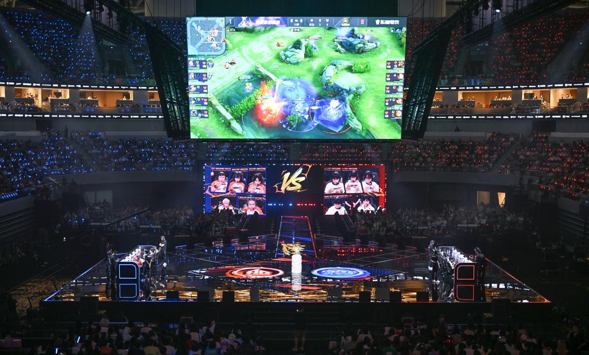 TES鏖战五局力克G2晋级S15四强:国产双C闪耀世界舞台