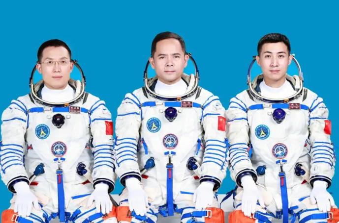 神舟二十一号乘组揭晓:张陆、武飞、张洪章将书写中国航天新篇章