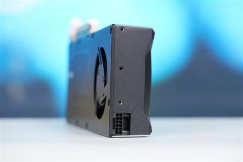 AMD最强专业显卡！蓝宝石AMDRadeonAIProR970032GB显卡图赏(图7)