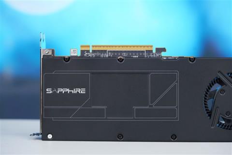 AMD最强专业显卡！蓝宝石AMDRadeonAIProR970032GB显卡图赏(图10)