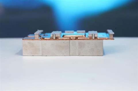 AMD最强专业显卡！蓝宝石AMDRadeonAIProR970032GB显卡图赏(图13)