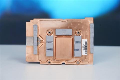 AMD最强专业显卡！蓝宝石AMDRadeonAIProR970032GB显卡图赏(图14)