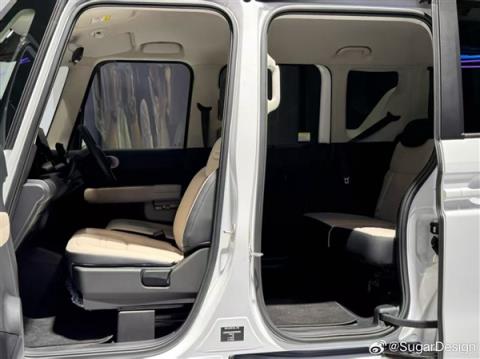 续航180公里 比亚迪纯电K-Car内饰遭曝:前后都是贯通座椅(图4)