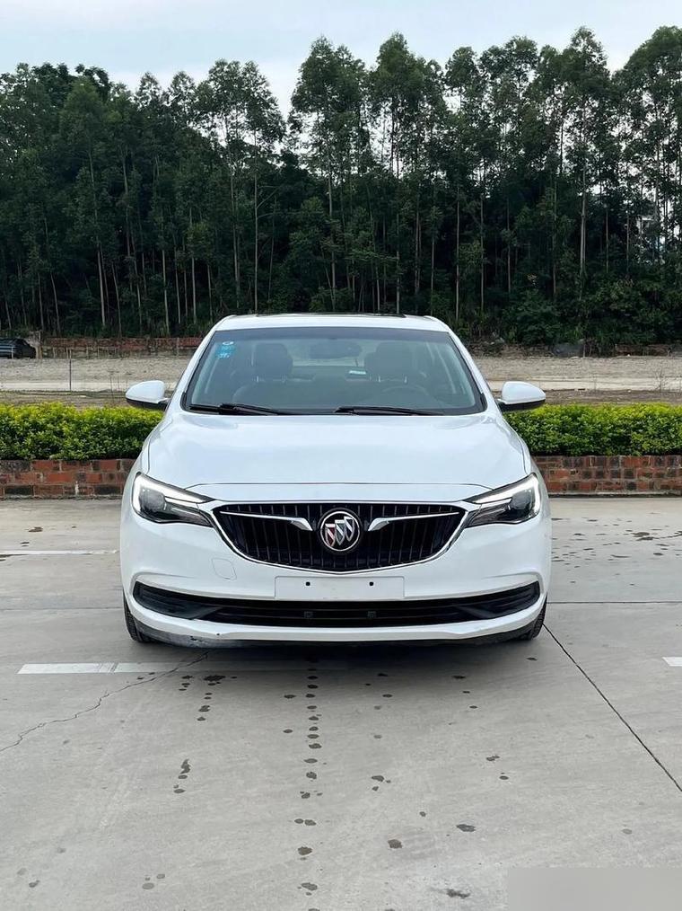 别克英朗与君越有什么区别?