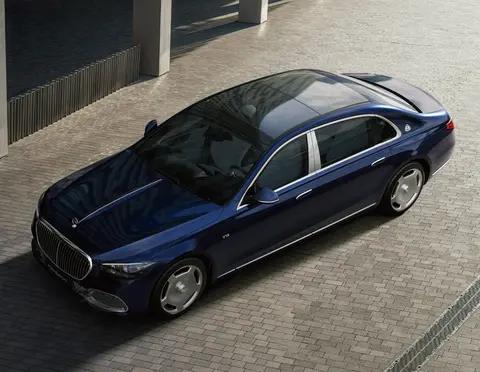 成功人士购车清单?首选路虎揽胜、奔驰GLS?