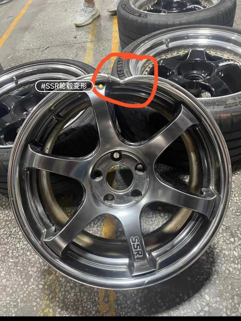 轮毂变形怎么修复