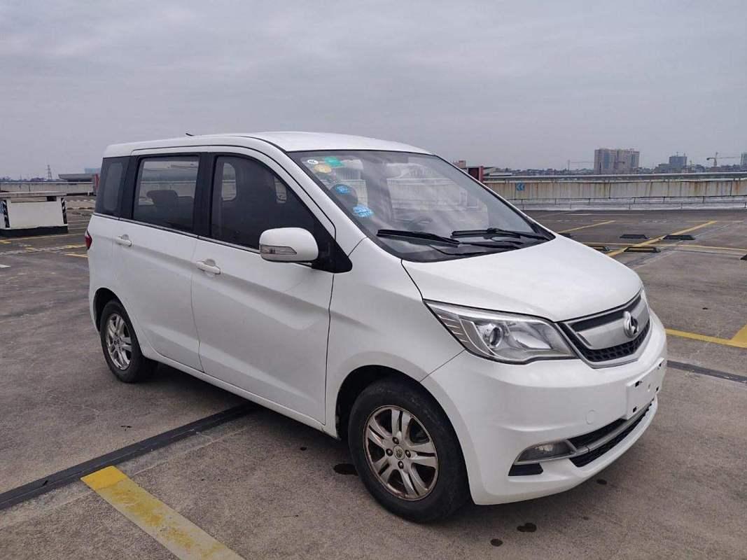 可以拉货的轿车叫什么?