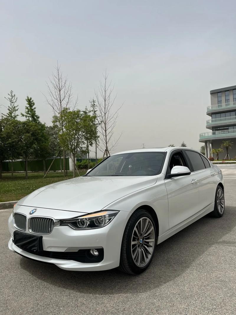 19款宝马3系多少钱