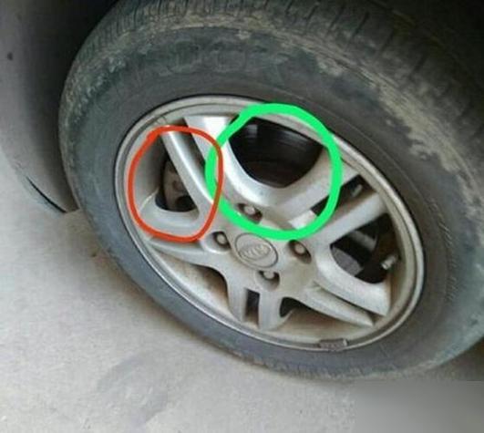 倒车时刹车咯噔一声的原因是什么?