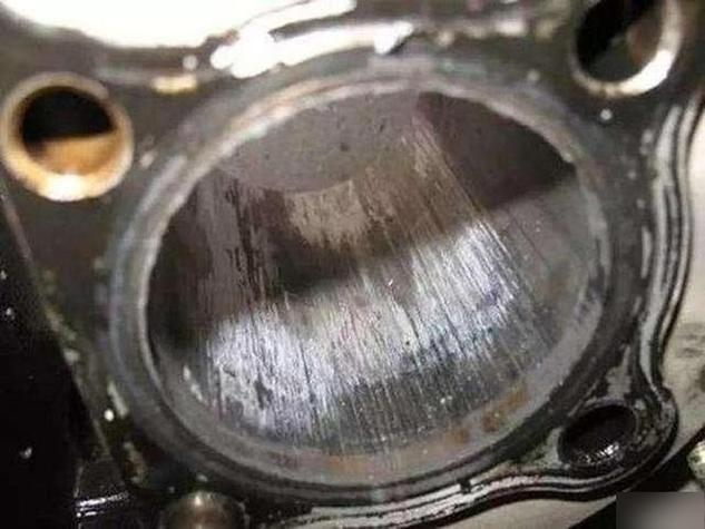 柴油发动机拉缸是什么原因?