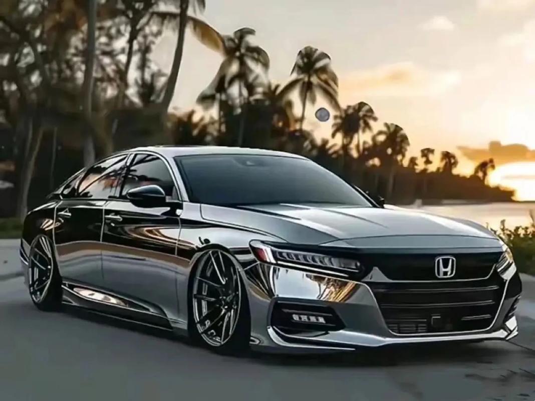 2025款本田雅阁亮i圈灯