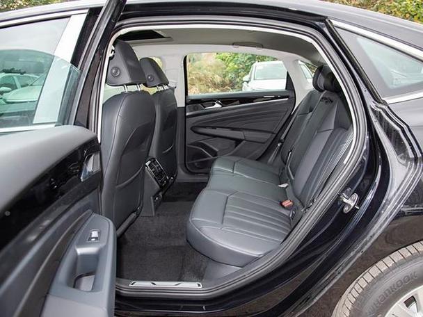 09年帕萨特领驭后座椅怎么拆