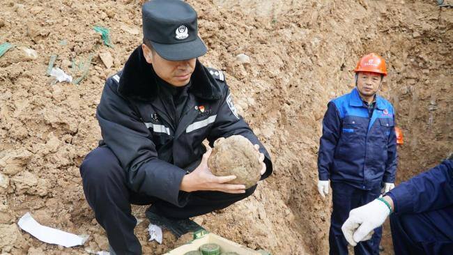 北京警方集中销毁废旧爆炸物 消除公共安全风险