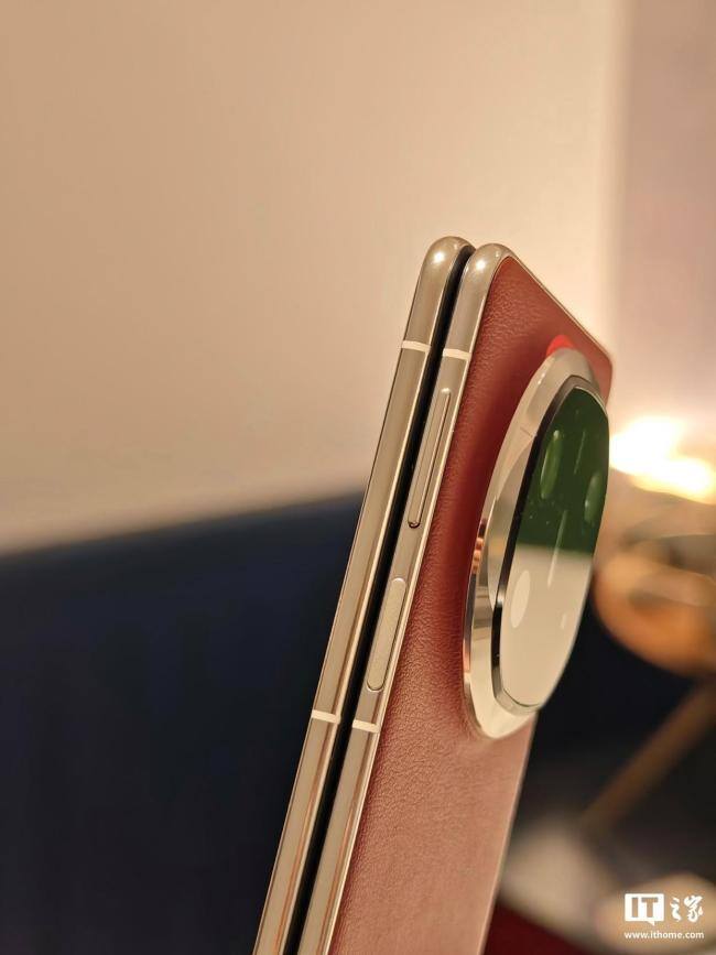 Mate X7?华为旗舰大折叠配置曝光,麒麟9030、排期暂定 11月 更轻薄更全能