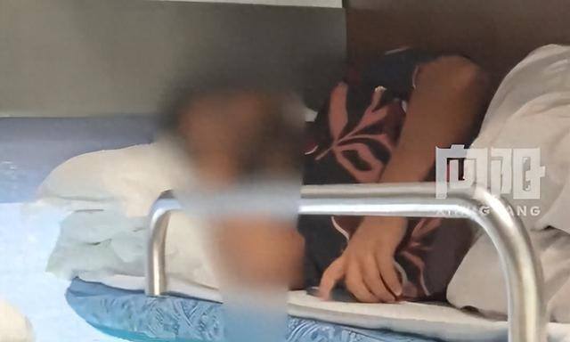 女子吐槽卧铺被外国人霸占引争议 沟通障碍致权益难维护
