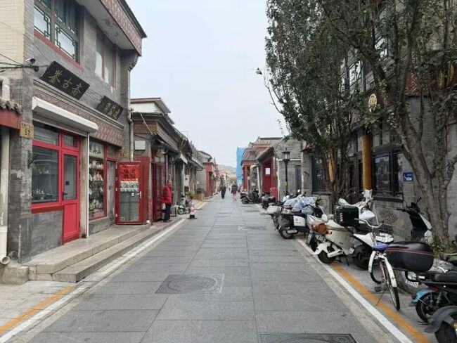 一街一策精准治理,今年北京累计新增机动车停车位近4万个 缓解停车难题