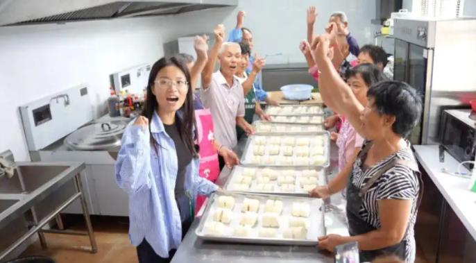 95后村支书的魔法手杖:从留守村到网红村的华丽转身