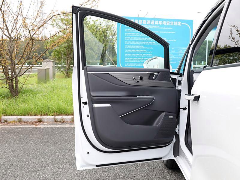 别克GL8车门异响怎么办