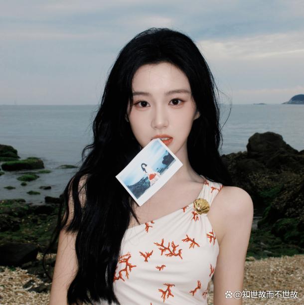 包上恩贴身衣物被司机偷拍售卖:明星隐私安全再响警钟!