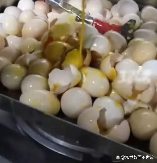 洗鸡蛋竟洗出中毒?一家三口的遭遇警示:这些鸡蛋禁忌你必须知道