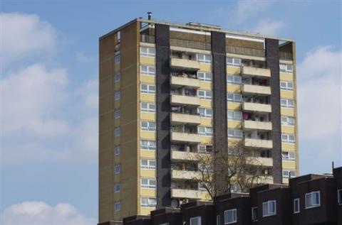 10月朋友圈十大谣言出炉：9至11层污染物密度最高(图2)