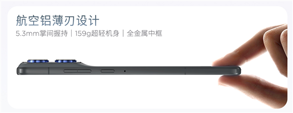 成都情侣遛130斤大猪引围观：有专属独立卫浴卧室  每月千元伙食费(图1)