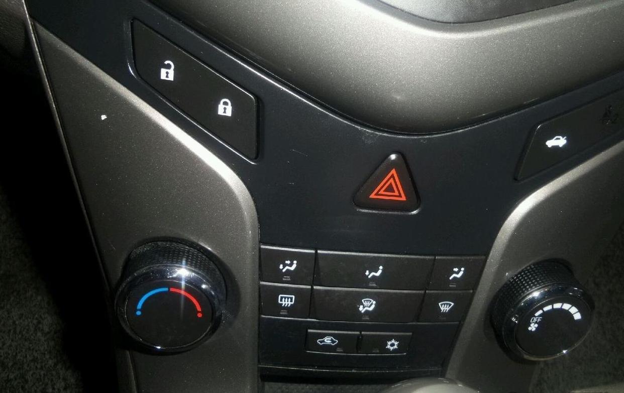 科鲁兹空调有异味是什么原因如何处理