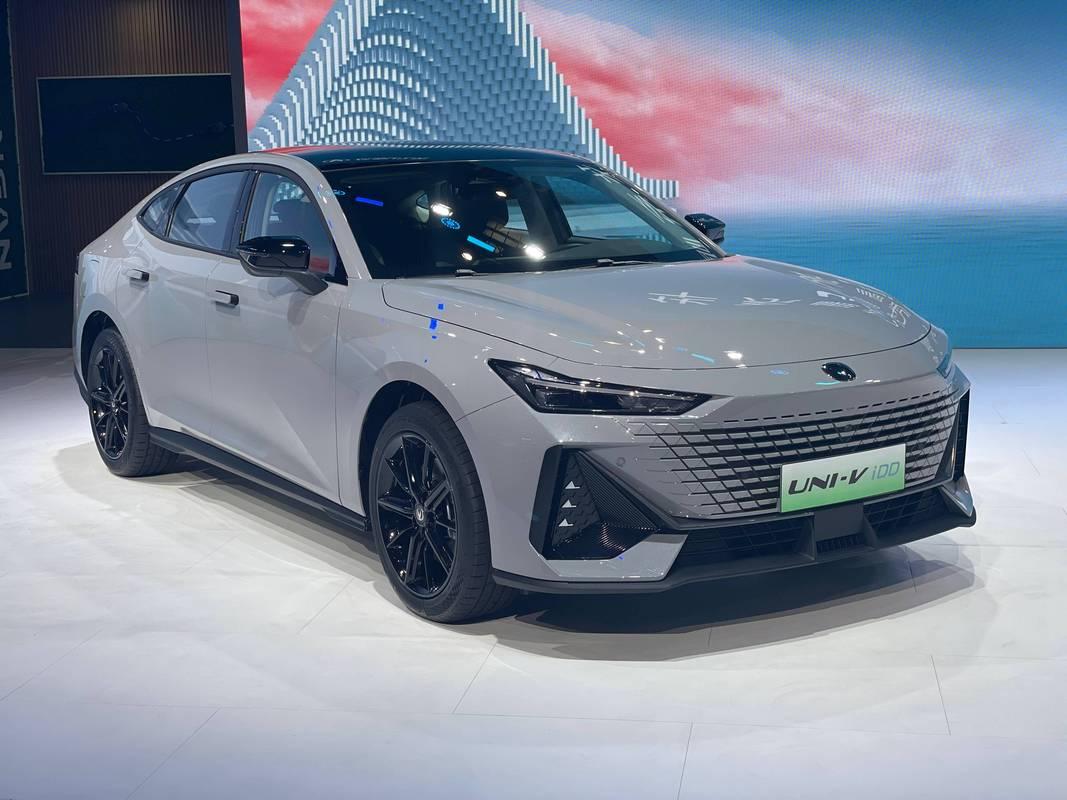 长安uni-v是电车还是油车