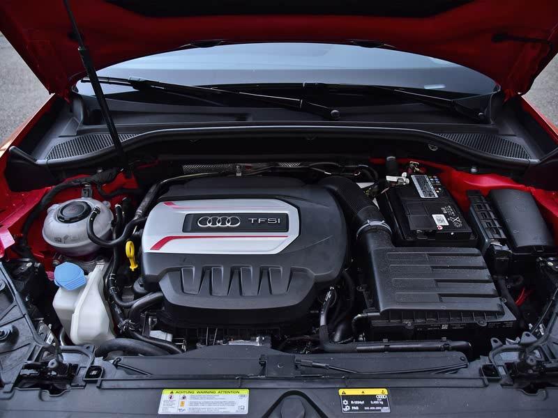 奥迪 rsq2 的动力性能如何