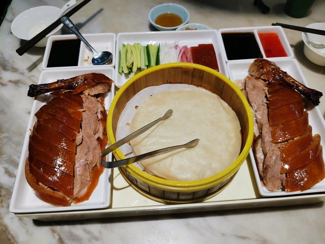 烤鸭需要多高的温度?烤鸭要多少度烤多久