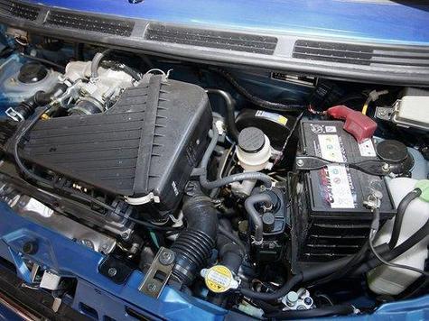 昌河铃木面包车发动机号在哪里