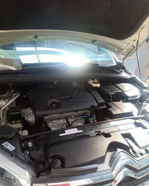 雪铁龙 4AT变速箱油多少公里更换