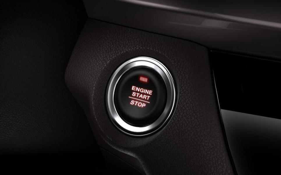 自动挡一键启动需要按几次