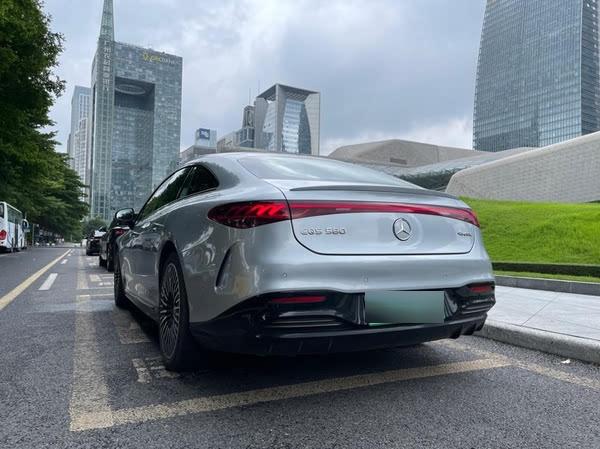奔驰EQS 580售价151万?驾驶体验彰显卓越实力