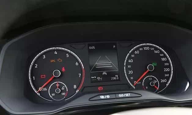 传奇的新生一汽-大众JETTAVS5