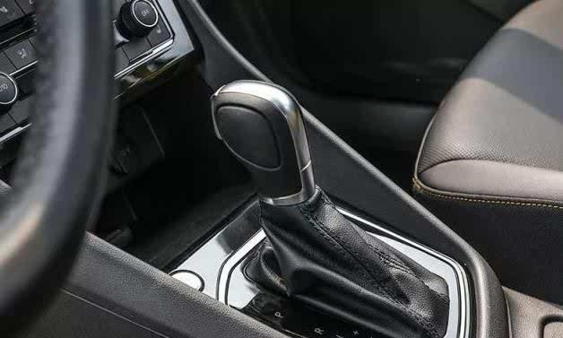 传奇的新生一汽-大众JETTAVS5