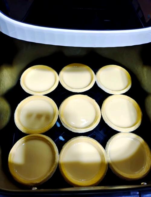 烤箱做蛋挞可以不做蛋挞皮吗?用烤箱做蛋挞需要预热吗