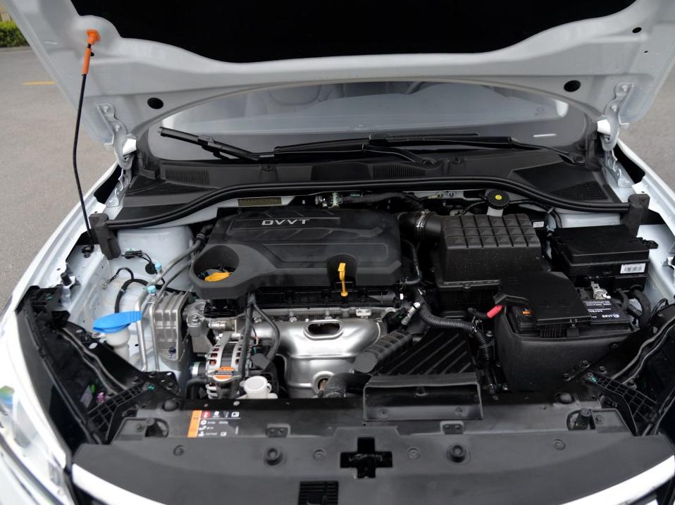 荣威360卖的紧俏的亮点是什么?又有哪些优缺点