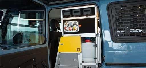 M-奔驰 G-Class露营车「有厨房、有厕所、有床位」