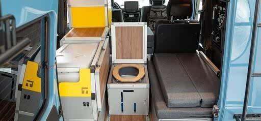 M-奔驰 G-Class露营车「有厨房、有厕所、有床位」