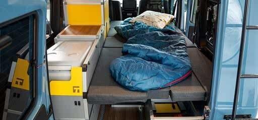 M-奔驰 G-Class露营车「有厨房、有厕所、有床位」