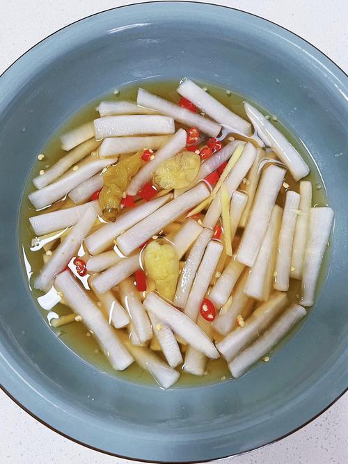 泡菜的白萝卜需要削皮吗？泡菜的白萝卜需要削皮吗为什么