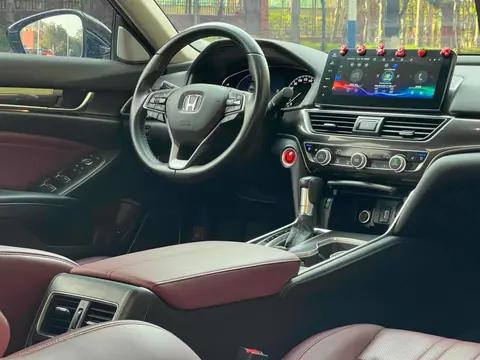 22款雅阁幻夜版?一手准新车?家用代步香不香?