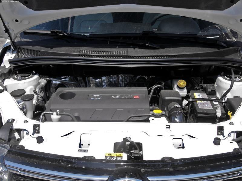 长城m4开多久换机油？