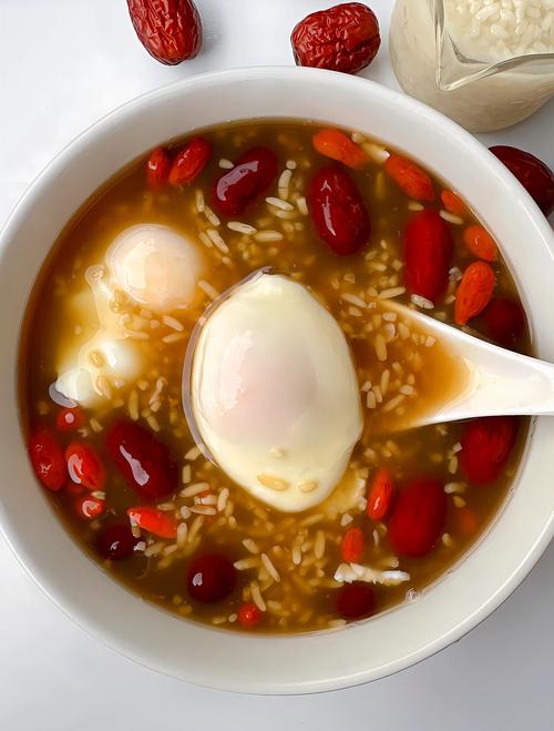 酒酿做菜的做法大全?用酒酿做的菜