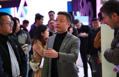 何小鹏曾找罗永浩做飞行汽车负责人:认为他是难得人选(图1)