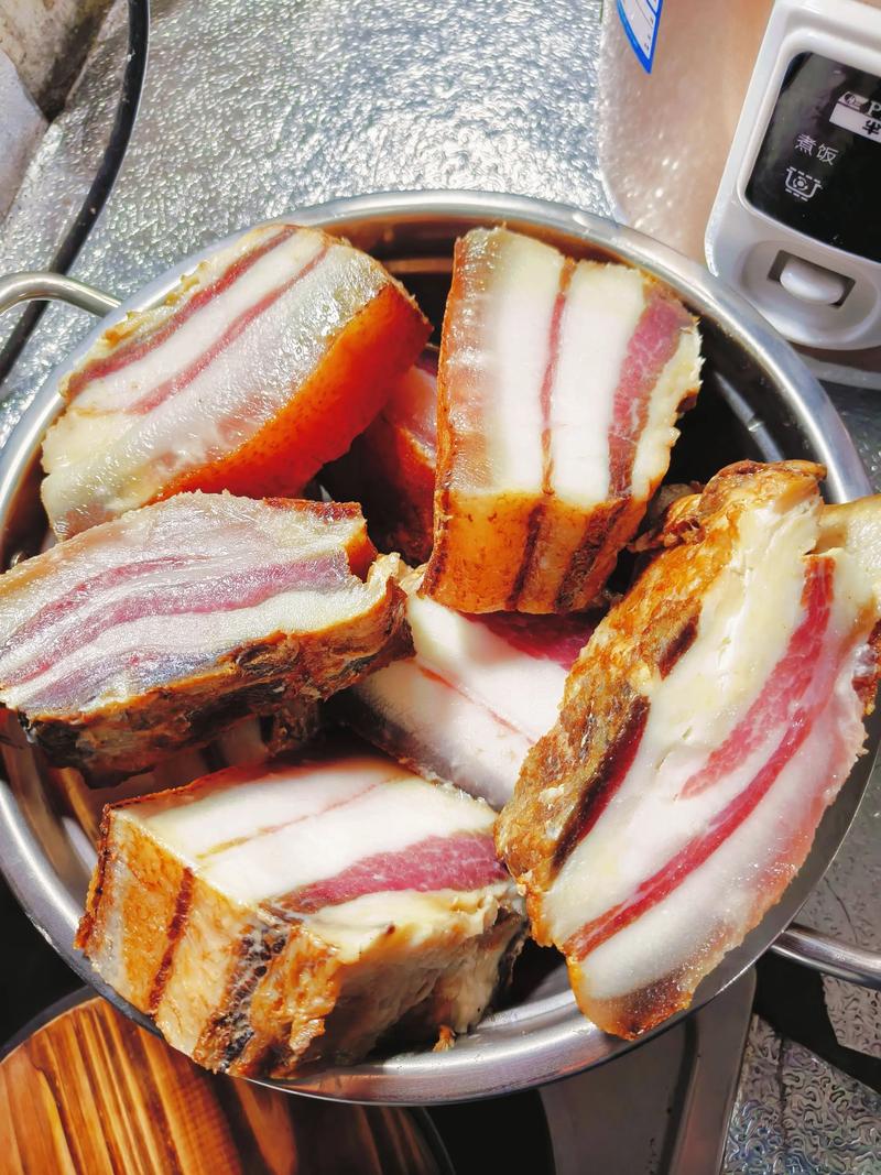 腊肉腌好后需要清洗再晾晒吗？腊肉腌制后要洗了晒吗